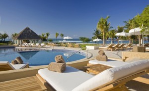 st-regis-punta-mita-resort-swimming-pool