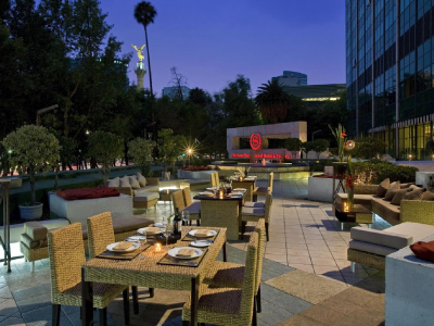 Saborearte_Amici-terraza-Sheraton