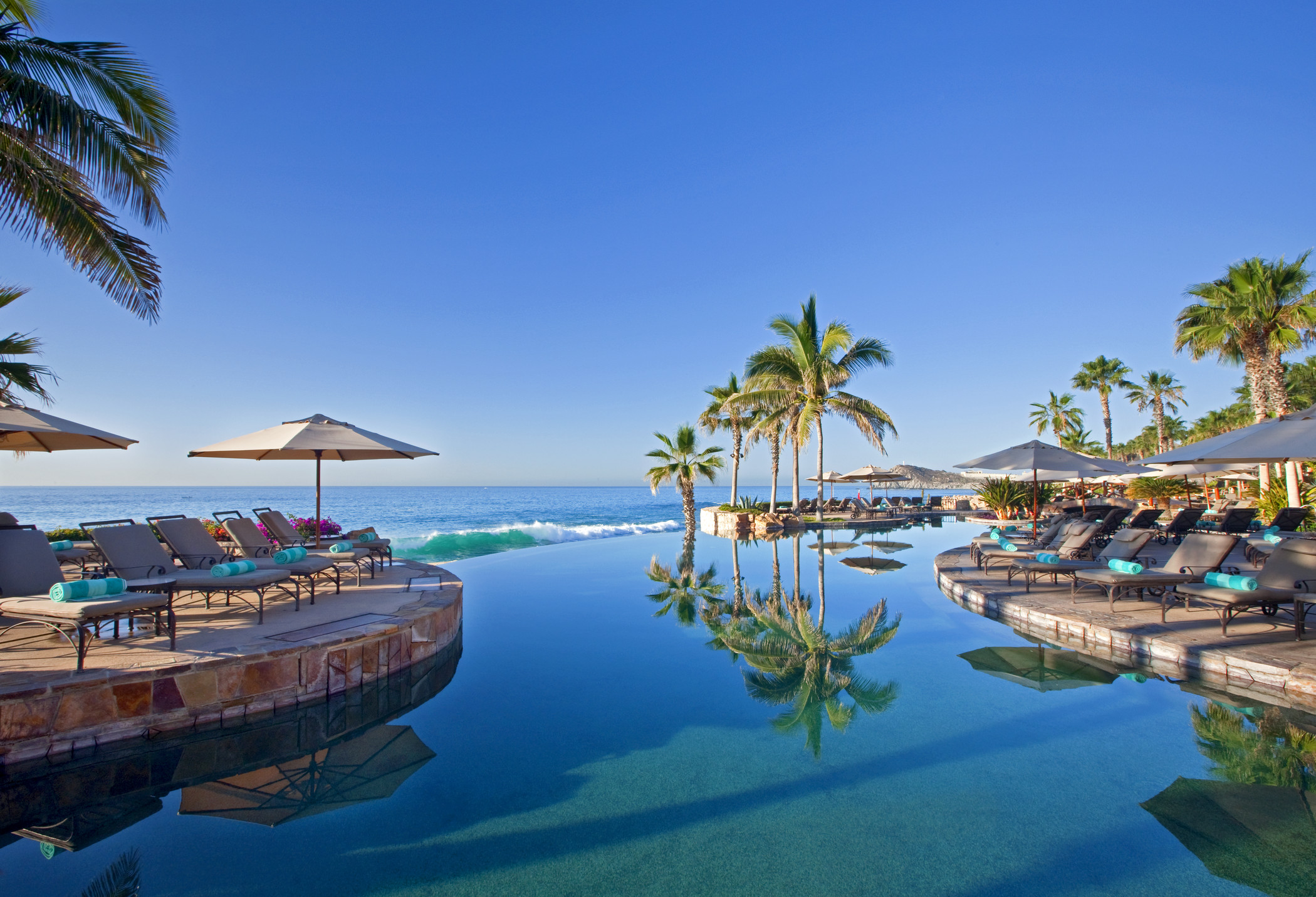she1298po-89927-Cascading Infinity Pool