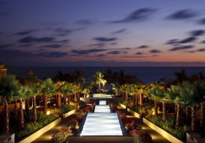 str1734ag-78995-Altamira Reflecting Pool