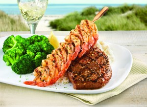 WOOD_GRILLED_PEPPERCORN_SIRLOIN_AND_SHRIMP