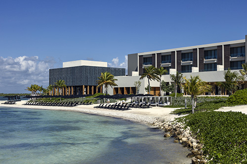 NIZUC Beach Hotel