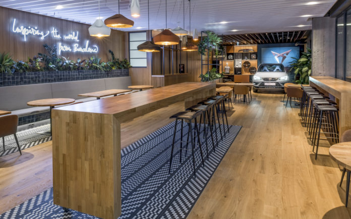 SEATs-Hola-Tapas-Bar-is-off-the-ground-in-Vienna_01_HQ