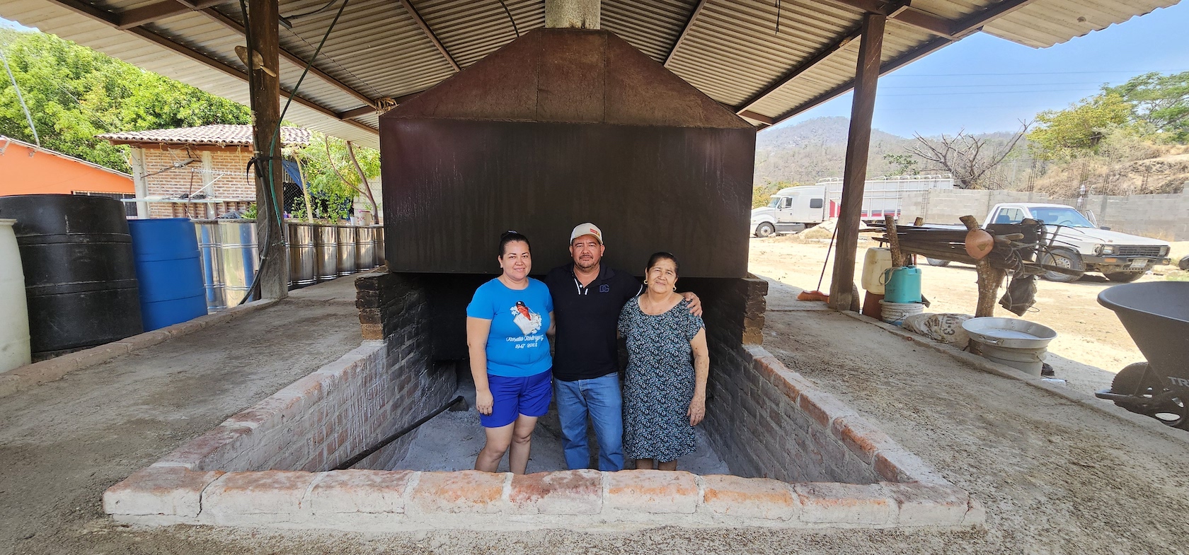 Ruta de la raicilla ancestral en Costa Alegre | Saborearte