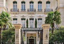 Un palacio oriental frente a la Torre Eiffel: una estancia en Shangri-La Paris